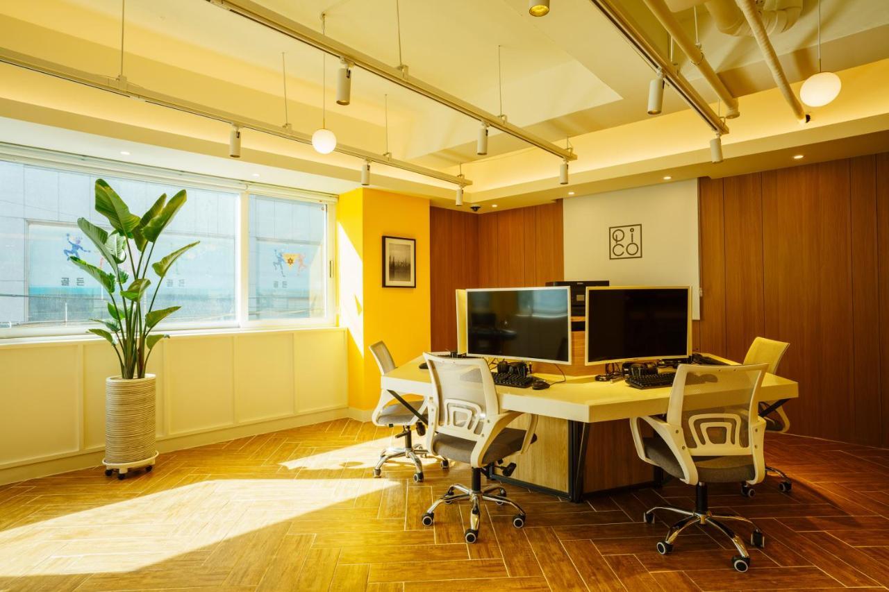 Hotel Pico Tongyeong Bagian luar foto